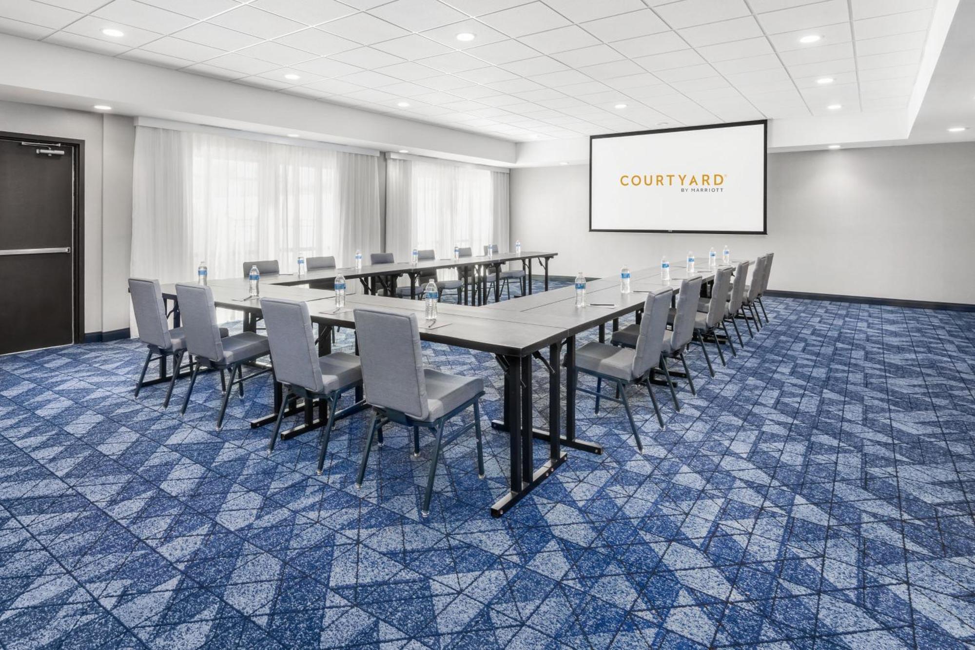 Courtyard By Marriott Auburn Hotel Eksteriør billede
